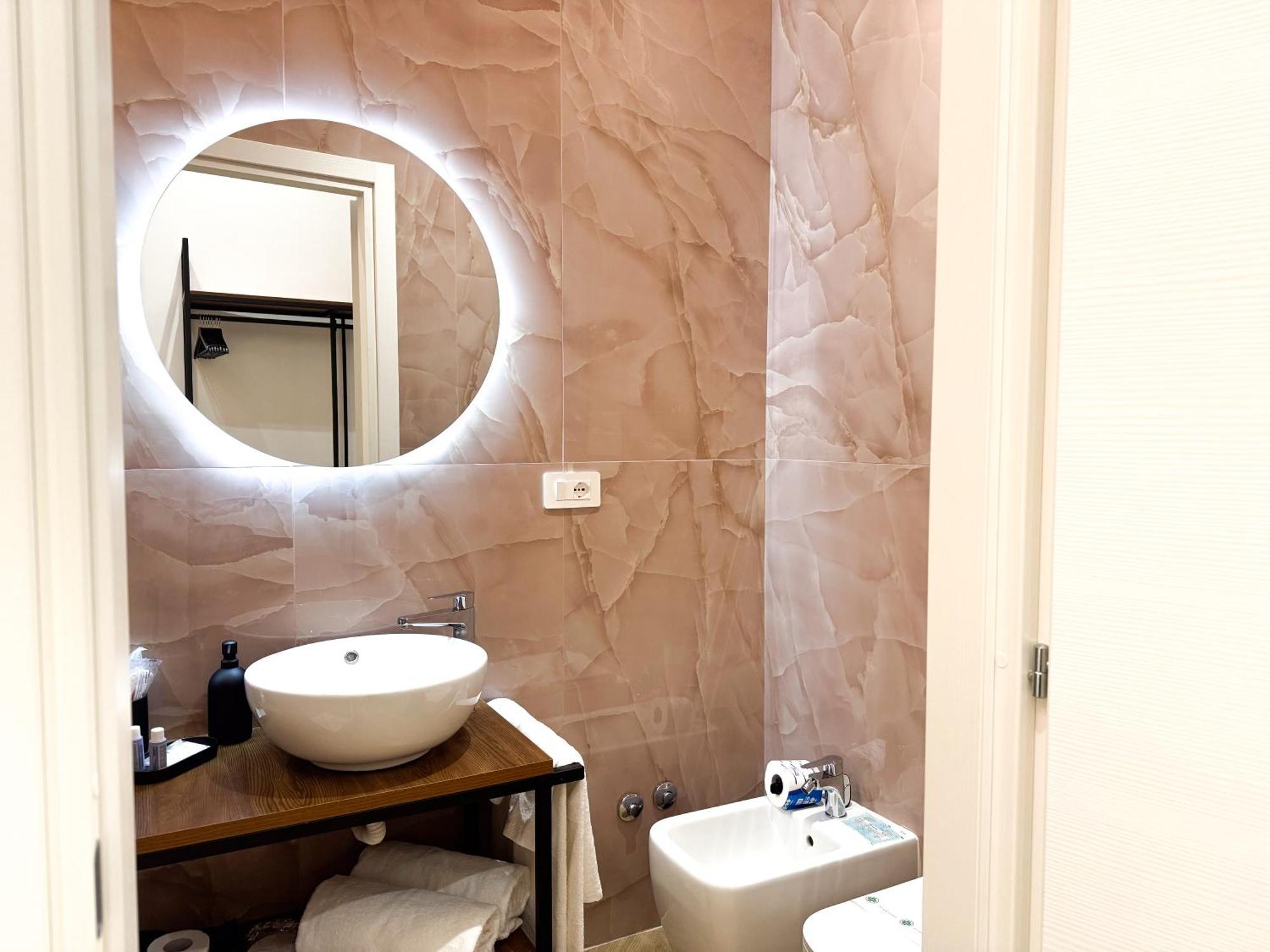 Toledo Luxury Rooms - Lr Collection Nápoles Exterior foto